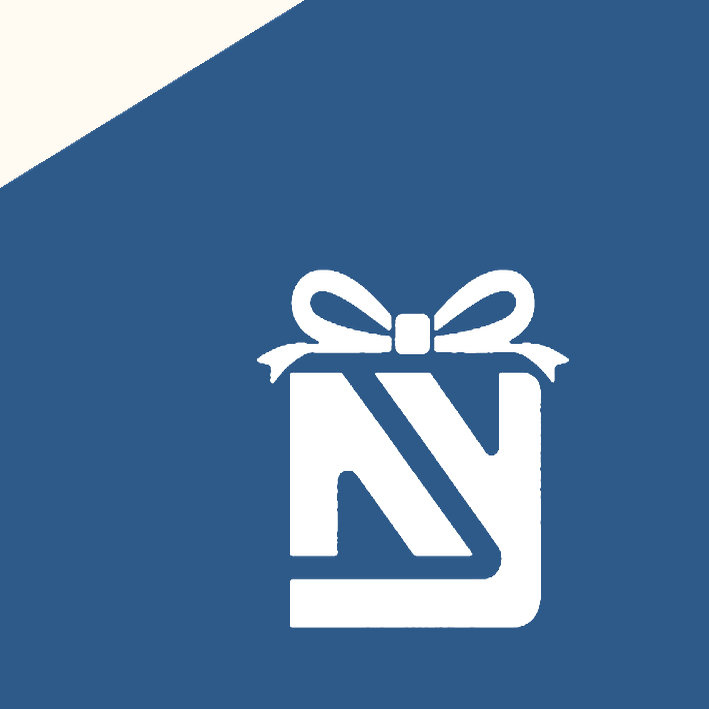The white bow-box mark on the navy tip